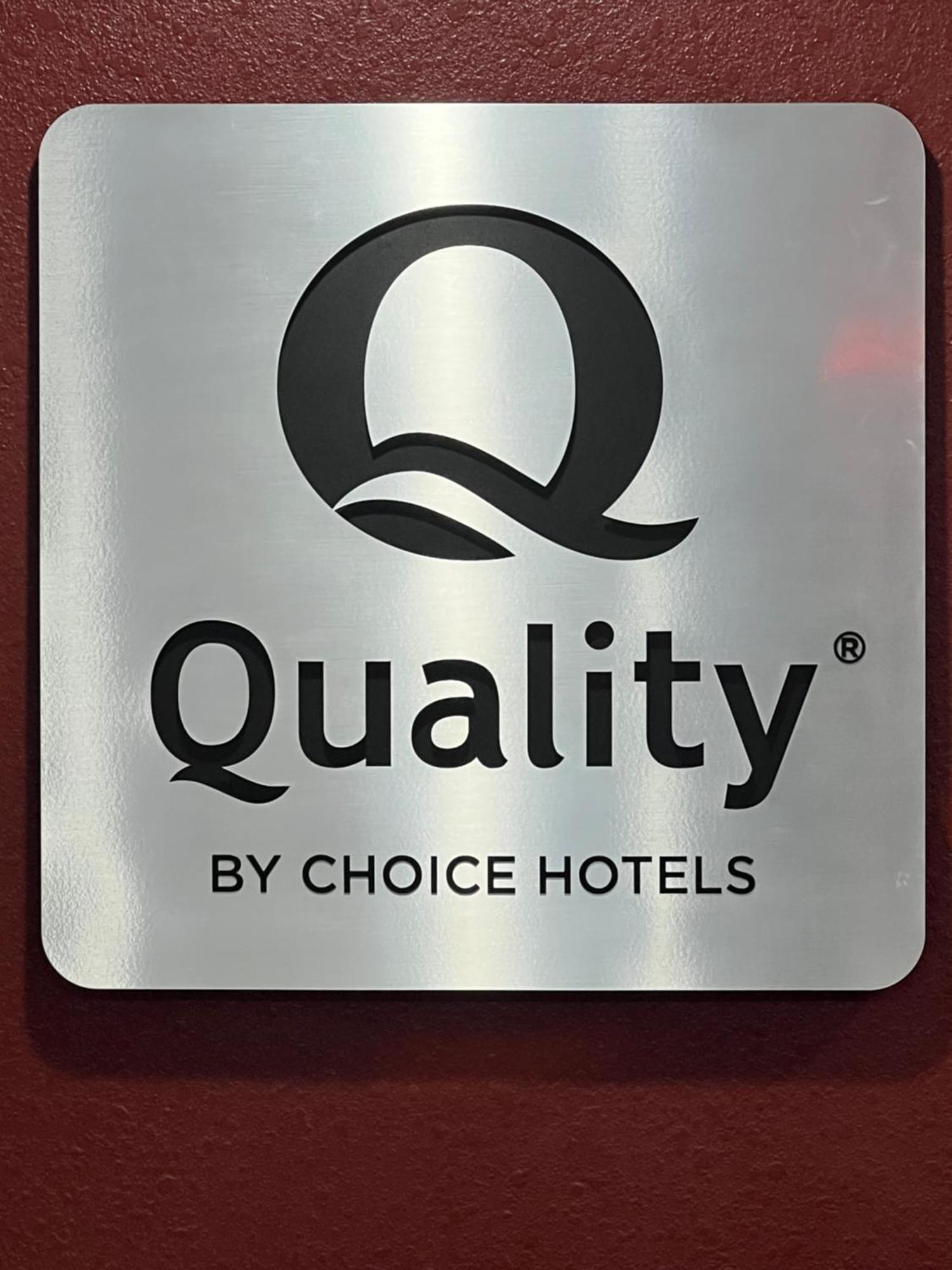 Quality Suites Wildwood - The Villages Exterior photo